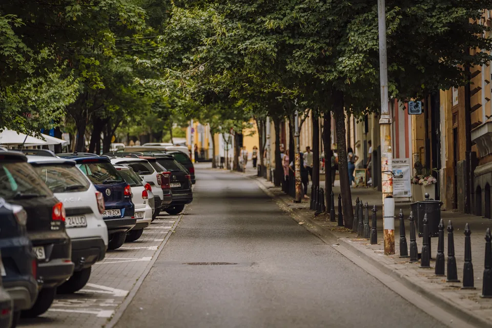 KÉP — alt szöveg pótlandó (AI-javaslat + szerkesztői jóváhagyás)