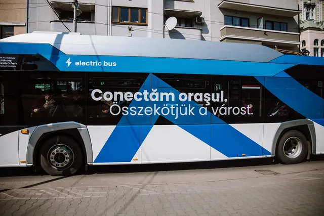 KÉP — alt szöveg pótlandó (AI-javaslat + szerkesztői jóváhagyás)