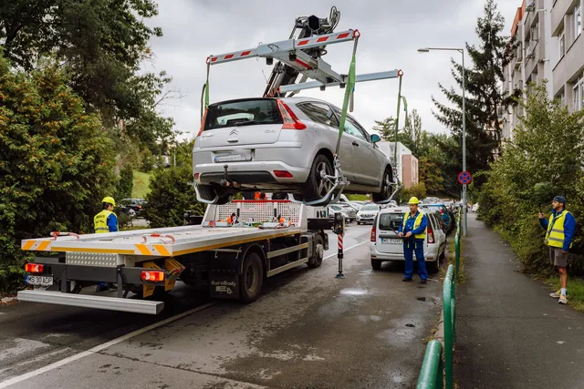 KÉP — alt szöveg pótlandó (AI-javaslat + szerkesztői jóváhagyás)